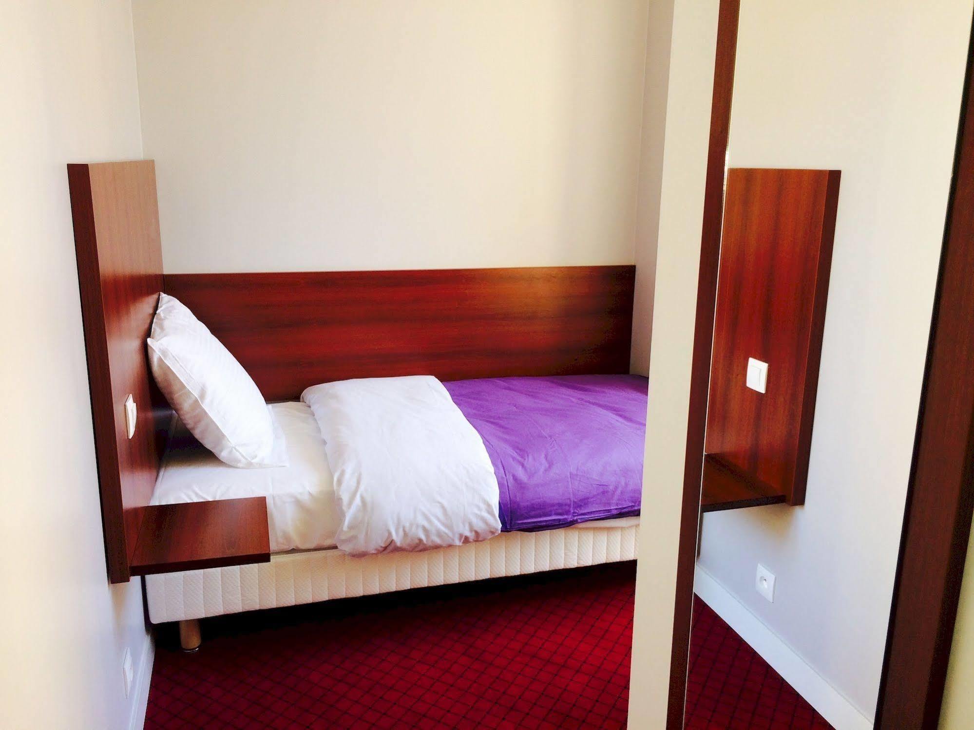 Hotel Rythme Saint-Cloud Bagian luar foto